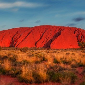 uluru-2058380_640